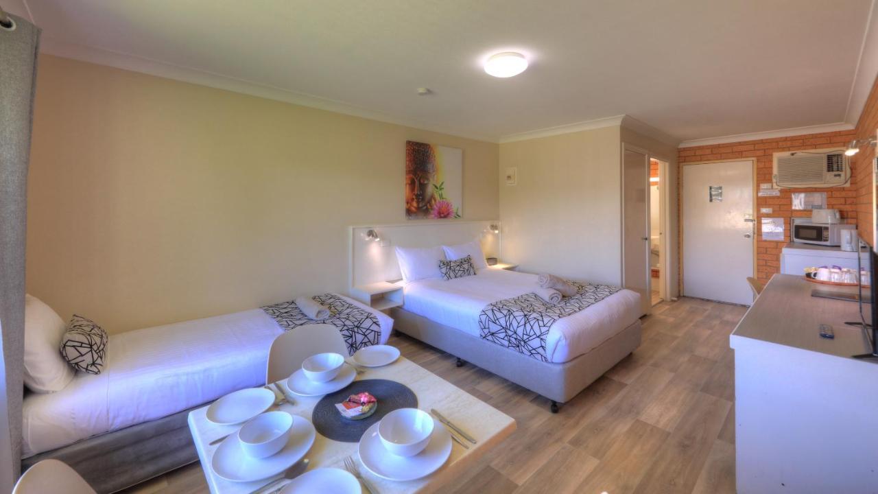 Rosebourne Gardens Motel Вулгулга Экстерьер фото